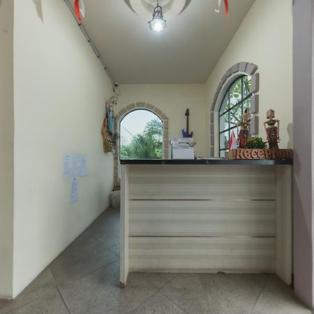 Urbanview Hotel Cianjur City Park By Reddoorz Exterior foto